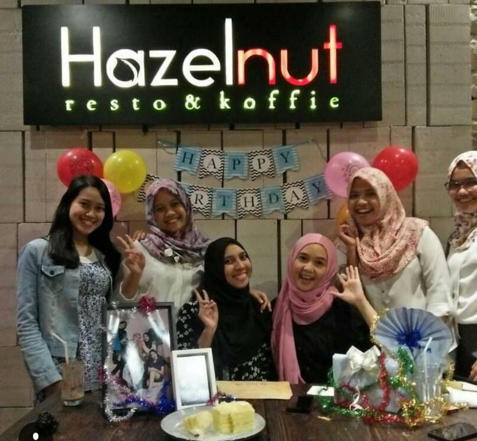 Hazotel Semarang Exterior foto